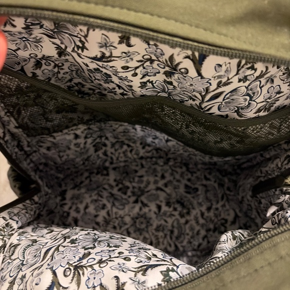 Vera Bradley canvas backpack - Picture 3 of 7